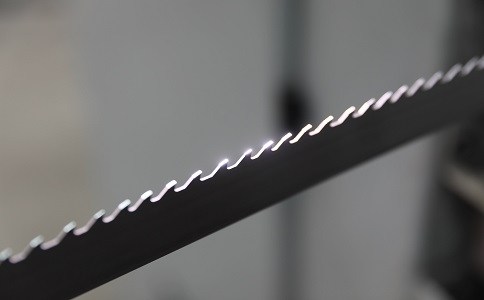 吕梁双金属带锯条产生切削噪音的原因具体有哪些？